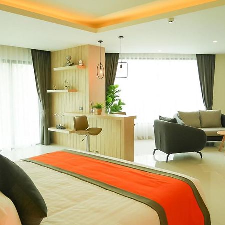 The Par Phuket Sha Plus Кату Екстериор снимка