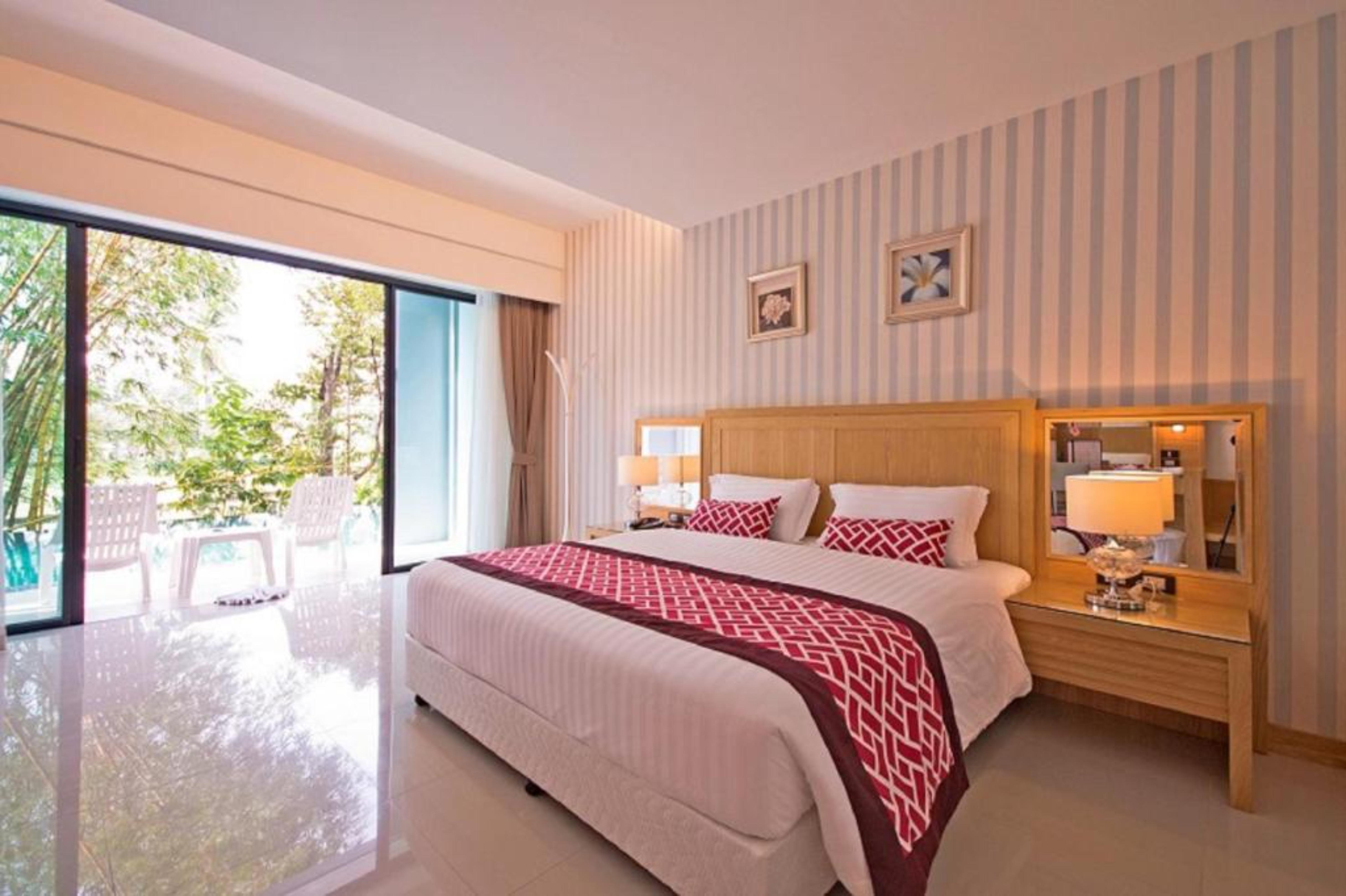The Par Phuket Sha Plus Кату Екстериор снимка