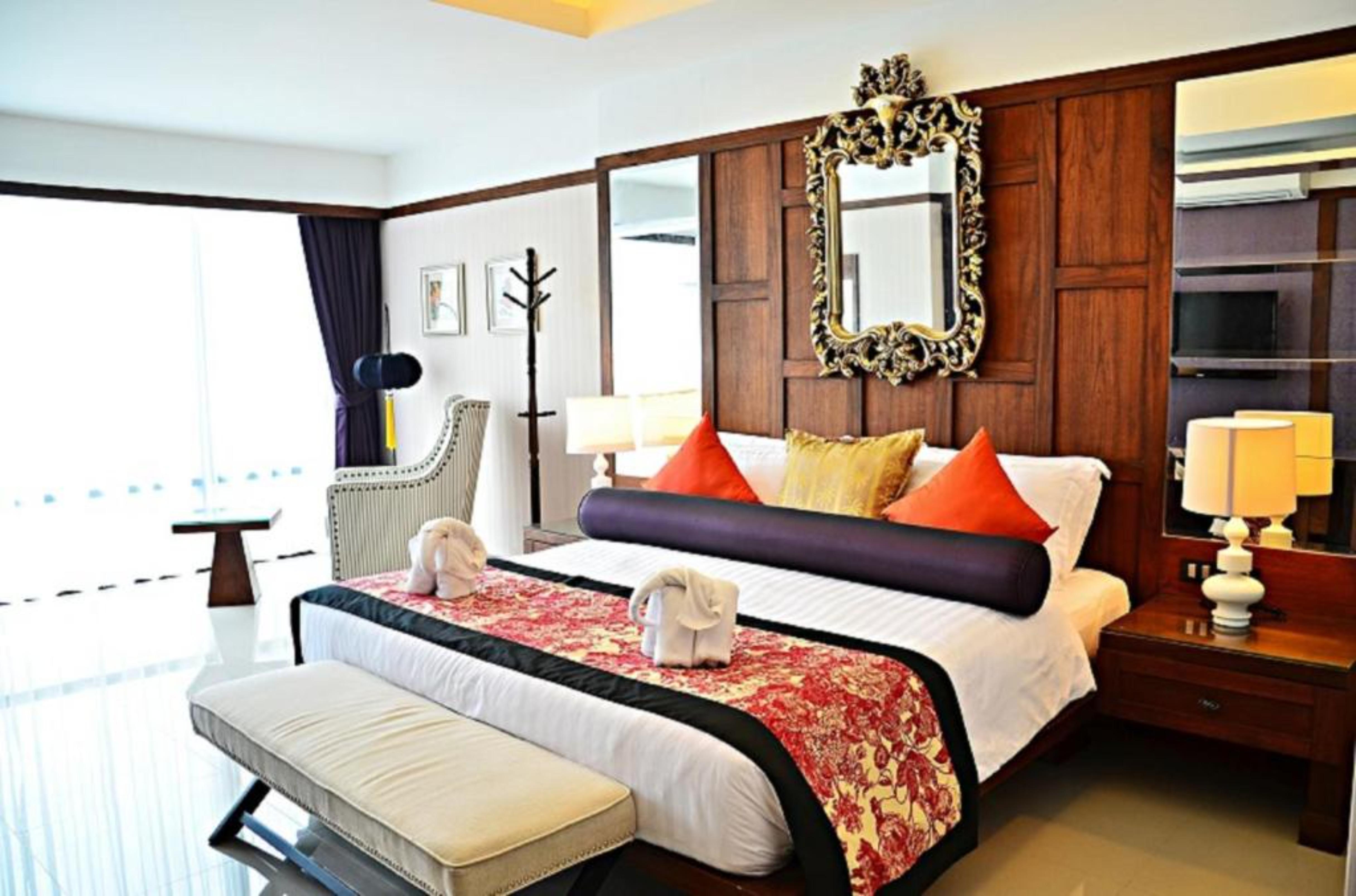 The Par Phuket Sha Plus Кату Екстериор снимка