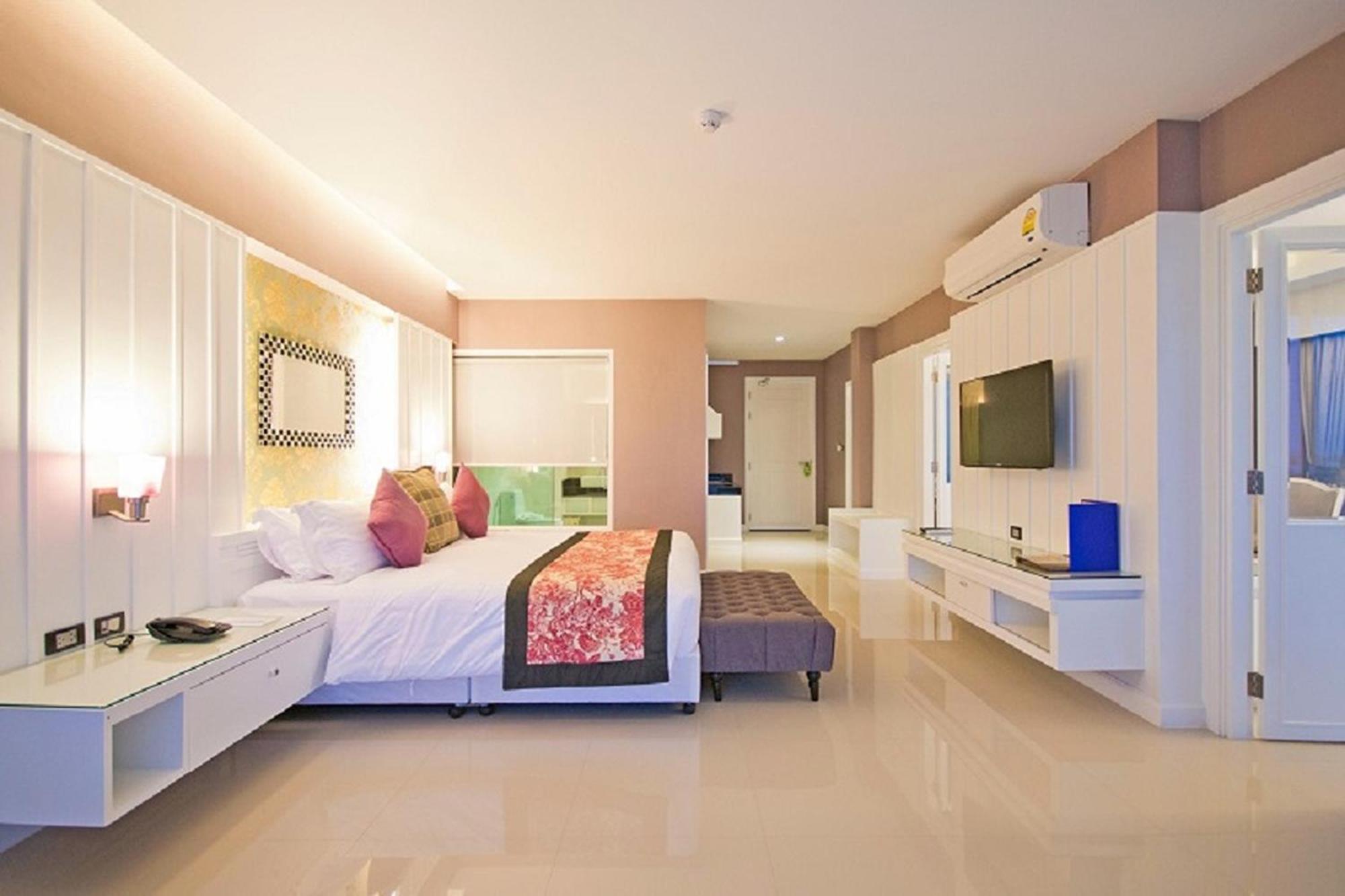 The Par Phuket Sha Plus Кату Екстериор снимка